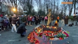 Ucrainenii comemorează foametea provocată de Stalin