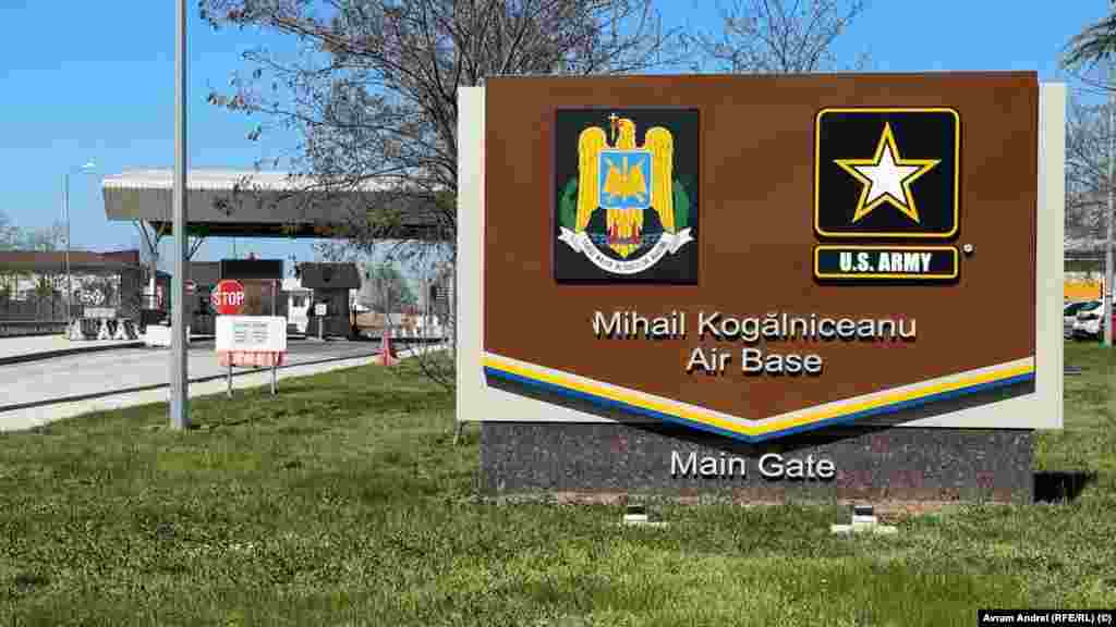 De asemenea, tot pe 11 iunie încep lucrările&nbsp;la noua pistă de decolare-aterizare a bazei aeriene de la Mihail Kogălniceanu, prima pistă cu destinație militară construită în România după 1990, potrivit Ministerului Apărării. Baza din județul Constanța a început să fie modernizată și extinsă.&nbsp;În final, suprafața bazei va fi de circa 2.800 de hectare. Întregul proiect are o valoare totală de aproximativ 12,173 miliarde de lei fără TVA, iar finalizarea acesteia este estimată &bdquo;în aproximativ 240 de luni de la aprobarea acestuia, care a avut loc în anul 2021&rdquo;, adică peste 20 de ani.