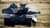 ტანკი Challenger 2-ი გერმანიისა და ბრიტანეთის ერთობლივ სამხედრო სწავლებაზე. 2018 წლის 5 ოქტომბერი 