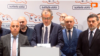 "ხალხის ძალა", პარტიის ლიდერი სოზარ სუბარი (ცენტრში)