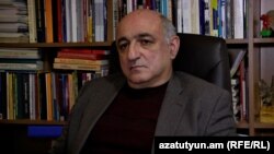 ერევნის პრესკლუბის ხელმძღვანელი ბორის ნავასარდიანი. 28 იანვარი, 2022. 