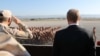 Ресей президенті Владимир Путин Хмеймимдегі ресейлік әскери әуе базсында. 11 желтоқсан 2017 жыл.