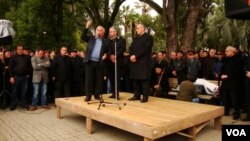 "Нам не нужна революция, но чтобы ее не допустить, нужна реформа политической системы", - считает Юрий Квициниа.