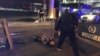 Шабуыл болған жерден кетіп бара жатқан адамдар. Лондон, Ұлыбритания, 3 маусым 2017 жыл.