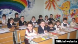 ბათუმის #15 საჯარო სკოლის მოსწავლეები