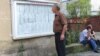 Первым заявителям, число которых составило 31, удовлетворили просьбу о восстановлении исторической фамилии и на основании этого предоставили гражданство Абхазии