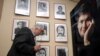 Участники конгресса отдали дань уважения Анне Политковской и другим журналистам, убитым в России