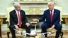 Американскиот претседател Доналд Трамп се состана со израелскиот премиер Бенјамин Нетанјаху во Овалната соба на Белата куќа во Вашингтон, 7 април 2025 