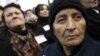 Согласно итогам проведенной в 2013 году регистрации вынужденно перемещенных лиц из Абхазии и Южной Осетии, беженцев в стране 260 тысяч человек
