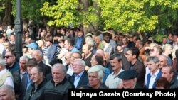Предприниматели не верят в то, что будет работать система взаимозачетов и что государство после продажи товара зачтет им уже уплаченный на таможне налог