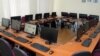 В среде пользователей интернета вопрос о том, кто же такой "Колх", звучит давно. Любопытные отслеживают его публикации в надежде на то, что он проколется и выдаст какую-то информацию о себе