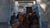 По словам вице-премьера, первыми начнут получать паспорта жители города Сухум и Сухумского района, но главное, чтобы люди не тянули и своевременно обращались с просьбами