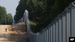Агароджа на мяжы Беларусі і Польшчы. Архіўнае фота