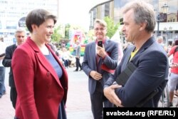 Караткевіч і Лябедзька зьбіраюць подпісы ў Берасьці