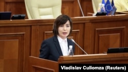 მაია სანდუ