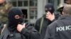 Для оппозиционного «Нацдвижения» убийство прокурора стало очередным поводом для обвинения власти в ухудшении криминогенной ситуации: с 90-х годов прошлого века в Грузии не убивали прокуроров