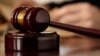 На судебном процессе сегодня не было ни пострадавших, ни их представителей. Прокуроры возражали против рассмотрения дела, адвокаты и подсудимые считали, что судебное заседание можно продолжать