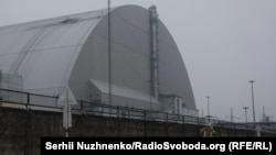 The structure over the Chernobyl Nuclear Power Plant's damaged reactor. (file photo)