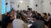 На сессии парламента Абхазии присутствовал вице-премьер и министр финансов Владимир Делба, и ему выпала тяжелая участь отвечать на острые вопросы депутатов и выслушивать их претензии к исполнительной власти по реализации Комплексного плана развития Абхазии