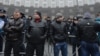 "Титушки" в Киеве. Как считают активисты Евромайдана, именно они совершают большинство жестоких нападений на оппозиционеров