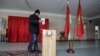 Ілюстрацыйнае фота. Асноўны дзень галасаваньня на выбарах дэпутатаў мясовых саветаў у Дзяржынску. 18 лютага 2018 году