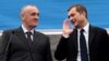Представители российской делегации заявили, что не будут вмешиваться в конфликт, так как считают его внутренним делом Абхазии. Их задача – помочь сторонам найти выход из сложившегося положения