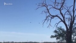 Российские вертолеты отрабатывают упражнения (видео)