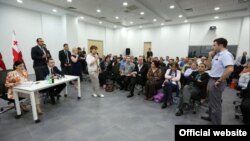 ვიდეომასალის ჩვენება არასამთავრობო და მედიაორგანიზაციების წარმომადგენლებისთვის