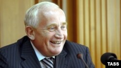 Губернатор Томской области Виктор Кресс обстановкой в регионре доволен