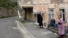 Жители столицы обычно живут в полном неведении