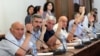 Абхазские парламентарии избрали председателя Арбитражного суда, вернули текст присяги, который был изменен под президента Анкваба, и не утвердили внесение поправок в закон «О выборах депутатов Народного собрания – парламента Республики Абхазия»