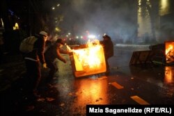 რუსთაველი, 28-29 ნოემბრის საპროტესტო აქციის ღამე